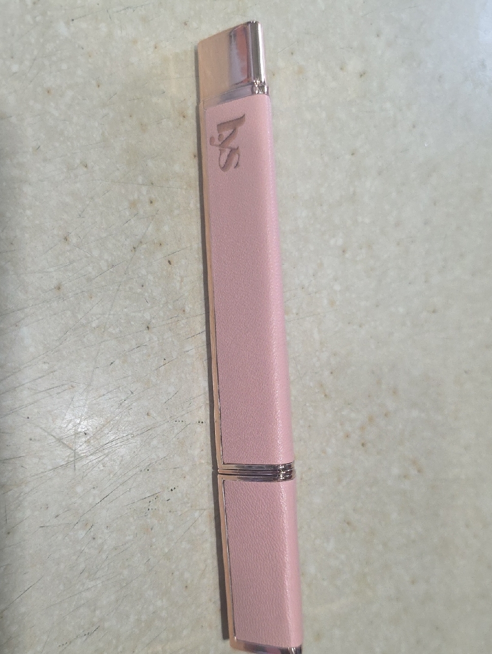 Lys Pink Lipstick Case Travel Protectant
